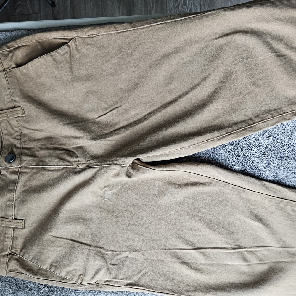 Men's Tan Pants